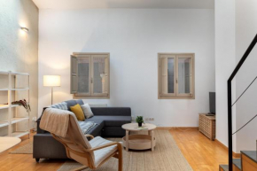 Flateli Cort Reial 7